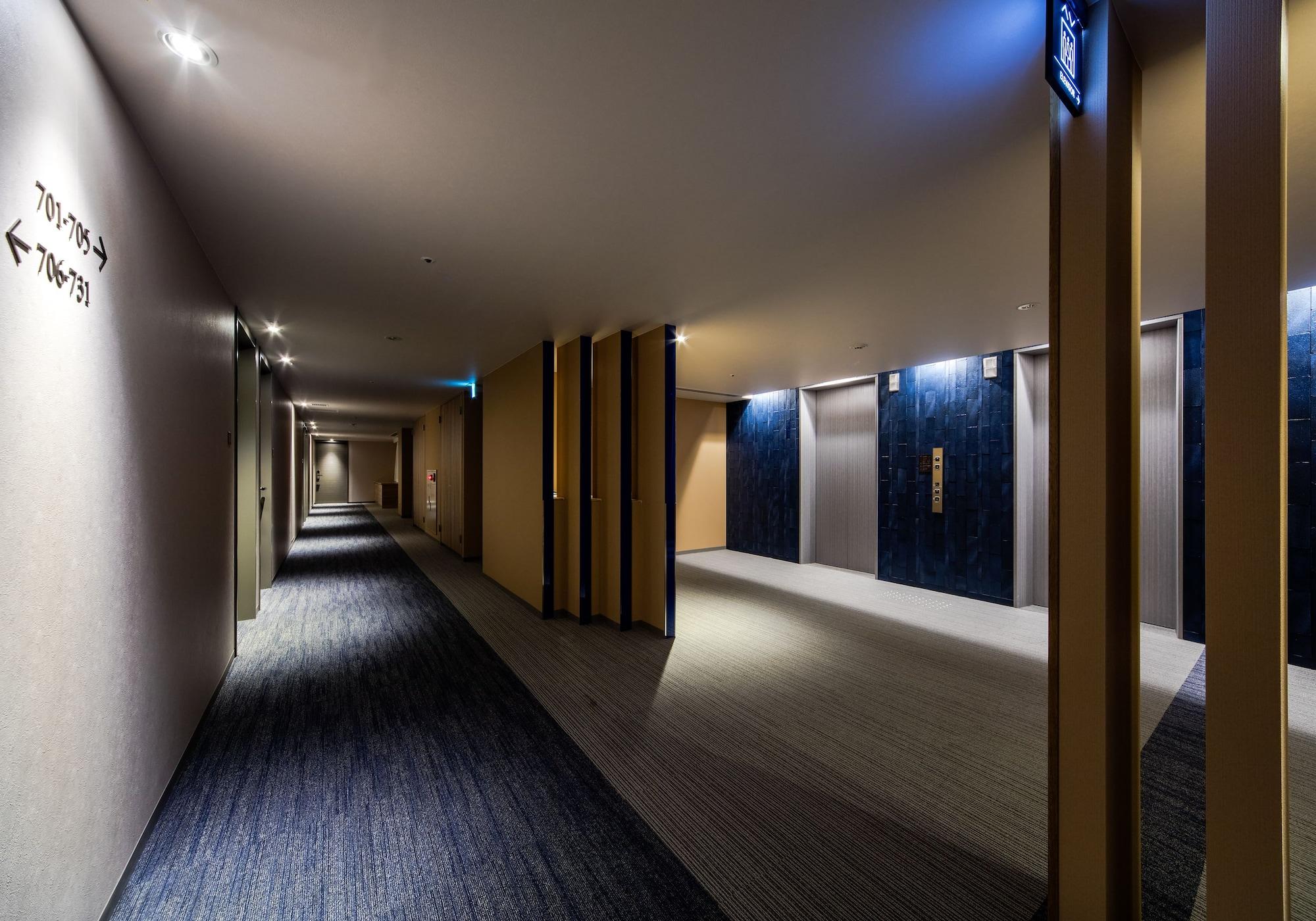 Daiwa Roynet Hotel Tokushima Ekimae Екстер'єр фото