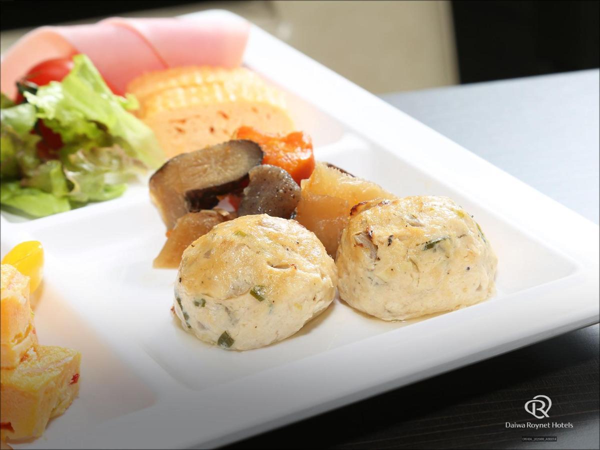 Daiwa Roynet Hotel Tokushima Ekimae Екстер'єр фото