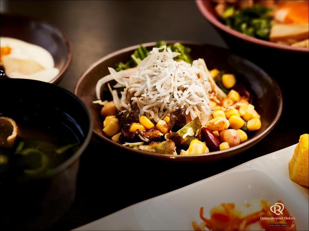 Daiwa Roynet Hotel Tokushima Ekimae Екстер'єр фото
