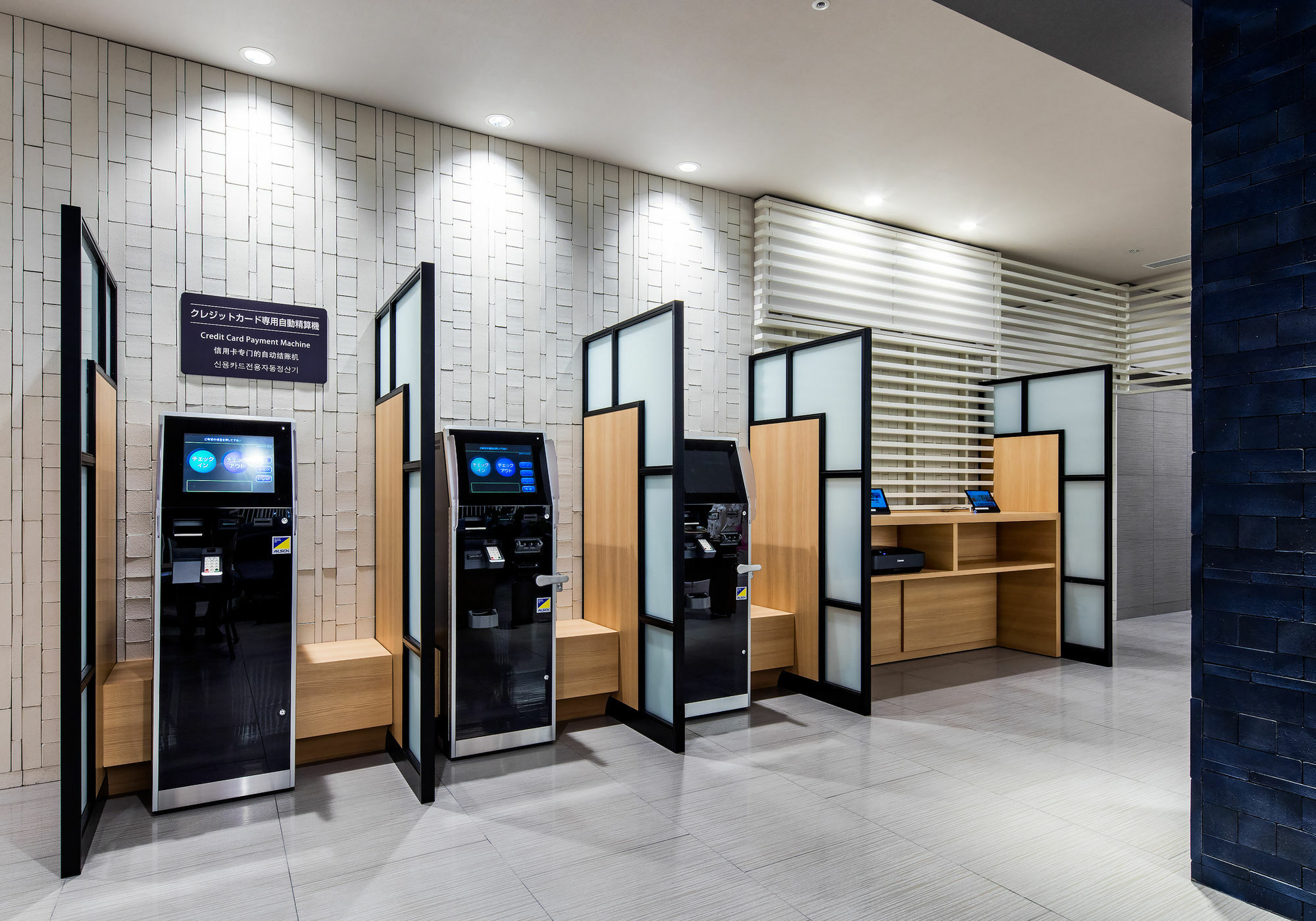 Daiwa Roynet Hotel Tokushima Ekimae Екстер'єр фото